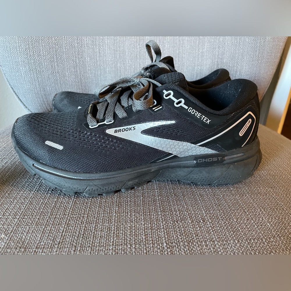 Brooks running shoes-ghost 14